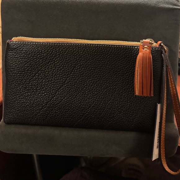 Dooney & Bourke Pebble Grain Double Zip Wristlet Black - Picture 10 of 14